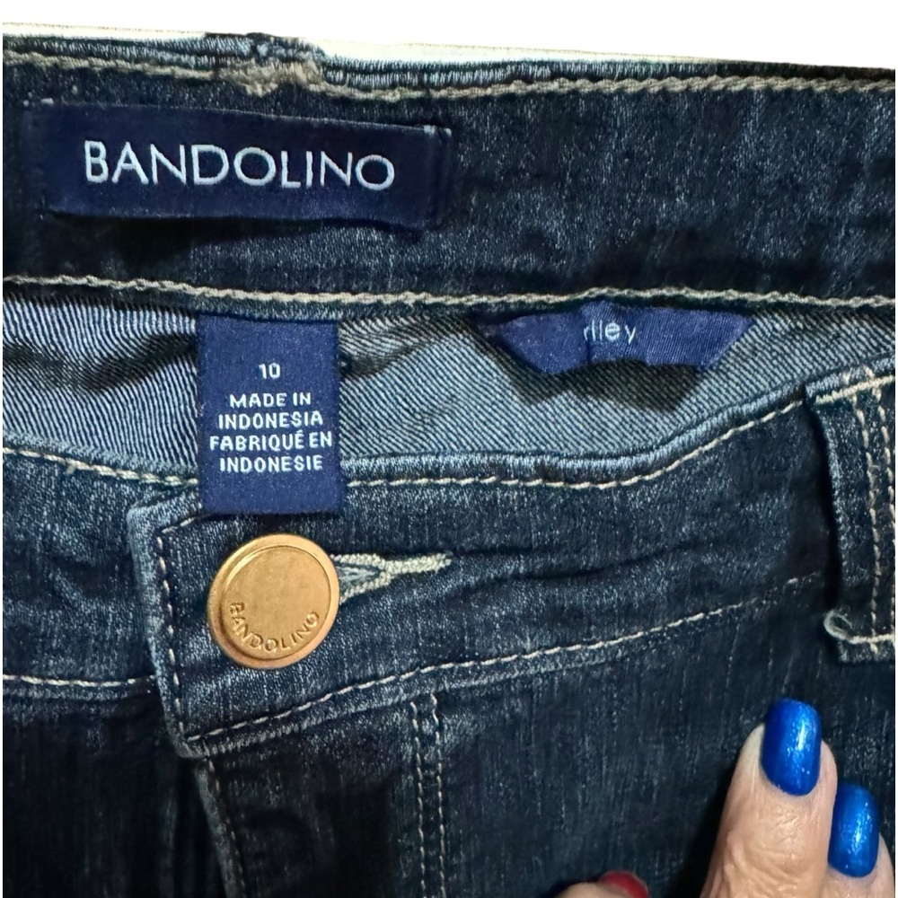 Bandolino- Classic Bermuda Jean Shorts - Denim - size 10 - Picture 3 of 4